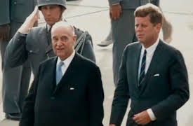 Titans of the Cold War: Eyeball to Eyeball: John F. Kennedy - Fidel Castro