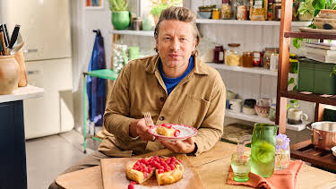 22:00: Jamie's 5 Ingredient Meals (S1 E4) (S1) | TV8 | 4/15 2026