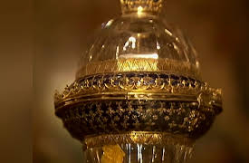 In Search of Holy Treasure: The Crown of Thorns