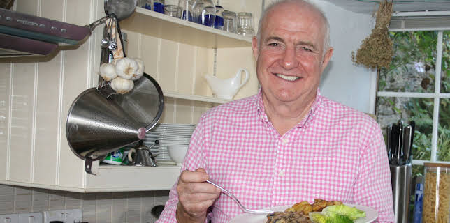 11:00 AM: Rick Stein's Long Weekends (S1 E10) (S1) | Dave | 2/25 2026