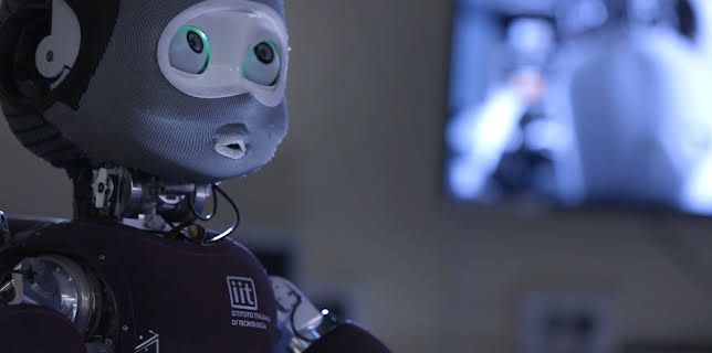 04:45: Hightech Revolution - Sternstunden der Technik | ZDFinfo | 12/18 2025