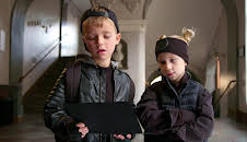 Miniagentene: Artist har fått stemmen sabotert