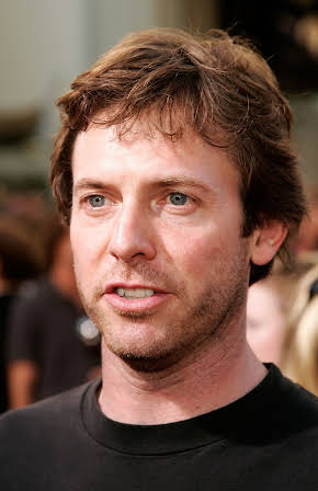 Erik Stolhanske as 