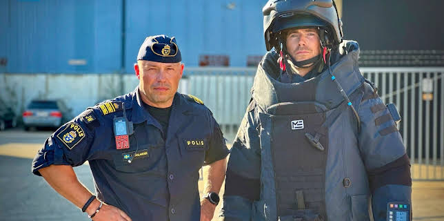 15:40: I Norden med Simon Reeve: Sverige og Danmark | NRK 2 | 2/14 2026