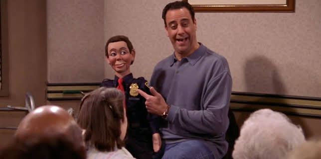 8:20 AM: Everybody Loves Raymond | Channel 4 | 12/31 2025