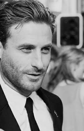 Dean O'Gorman as 