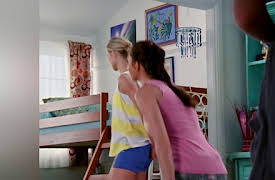 Alien Surf Girls, Season 1: Kiki Revealed