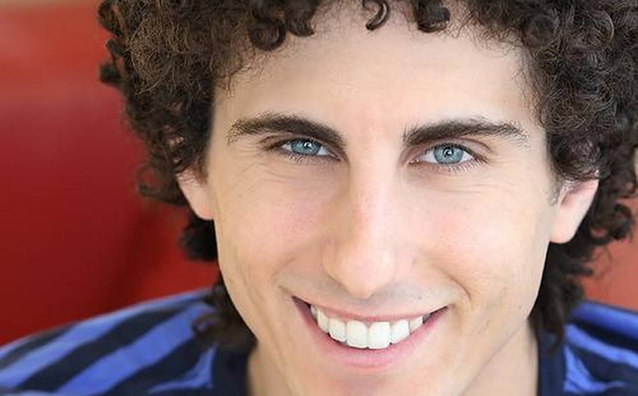 Alex Lewis