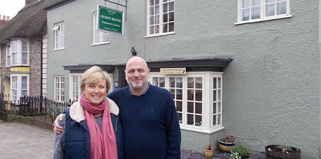 2:35 PM: Four in a Bed | More 4 | 12/20 2025