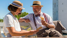 Seaside Hotel (S06/E01)