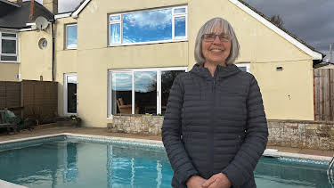 7:25 PM: Four in a Bed | More 4 | 1/10 2026