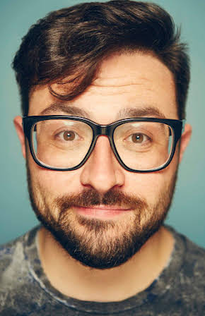 Eliot Glazer as 