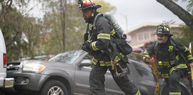 09:10: Seattle Firefighters - Die jungen Helden | Sixx | 3/12 2026