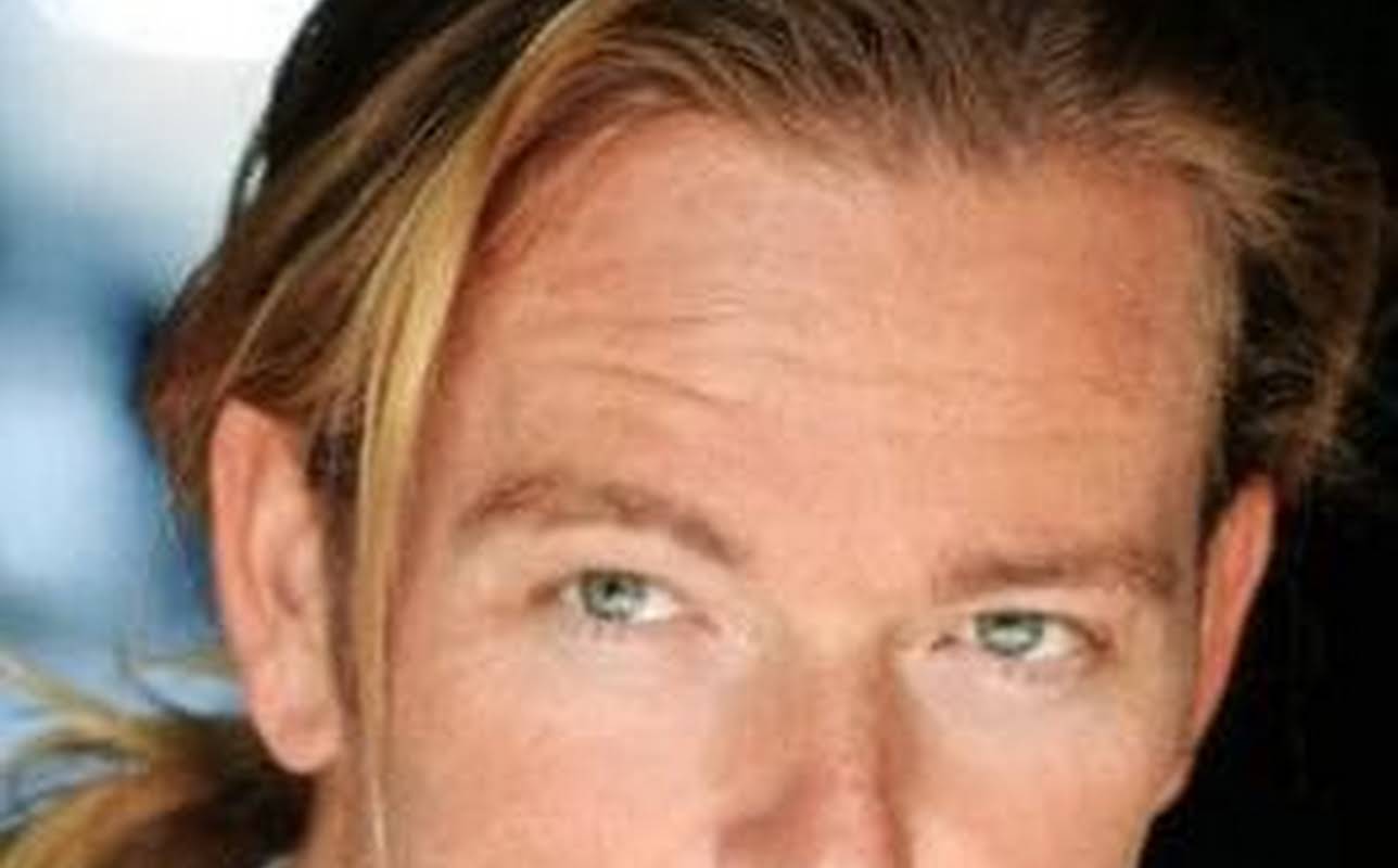 Jonathan Scarfe