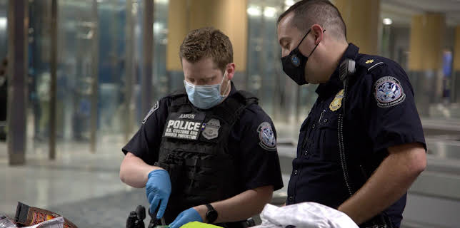 10:25: Schmugglern auf der Spur | ProSieben Maxx | 2/17 2026