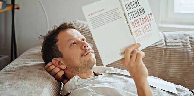 23:35: Der große Traum - Geld für alle | SWR Fernsehen RP | 12/11 2025