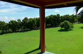 House Hunters: Volume 2: Mainlanders Settle in Maui