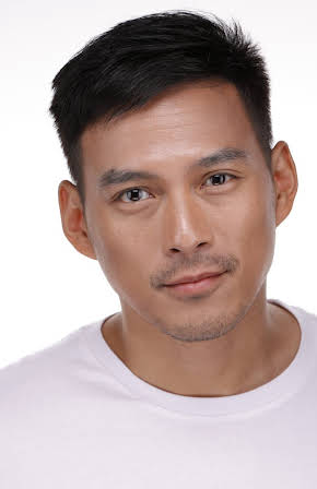 Guji Lorenzana as 