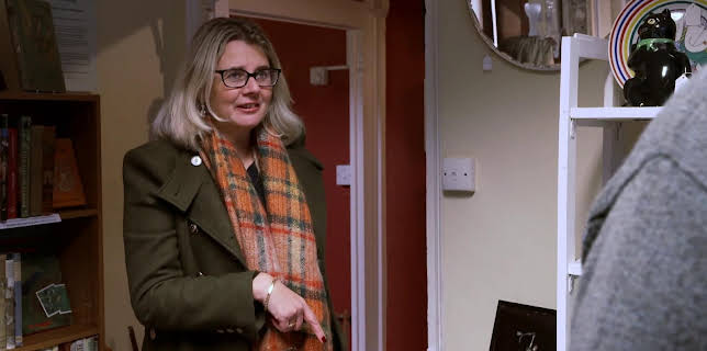 10:15: Antiques Road Trip (S26 E10) (S26) | TV8 | 1/13 2026