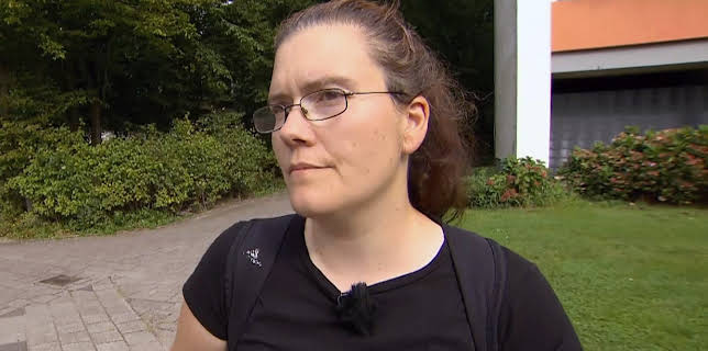 17:15: Hartz Rot Gold (S3 E84) (S3) | RTL 2 | 12/14 2025