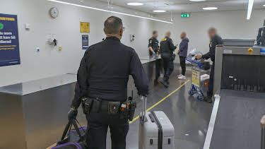 19:30: Grensevakten Sverige (S8 E3) (S8) | TVNorge | 3/30 2026