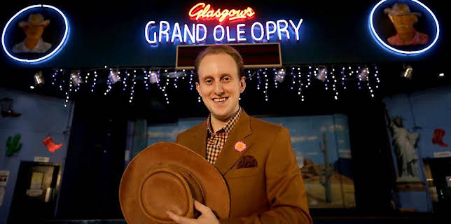 9:00 PM: Tuath Cheòl le Ruairidh Gray (S1 E2) (S1) | BBC Alba | 2/28 2026