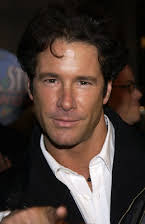 Fernando Carrillo as 