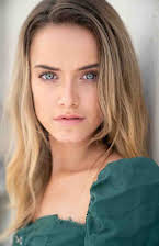 Arnijka Larcombe-Weate as 