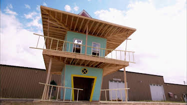 15:30: Shipping Wars (S2 E25) (S2) | TV10 | 4/22 2026