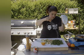 Supermarket Stakeout: What Would Alex Make?, Season 1: Taco-less Party