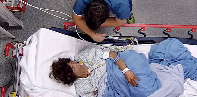 10:00 PM: 24 Hours in A&E | More 4 | 1/7 2026