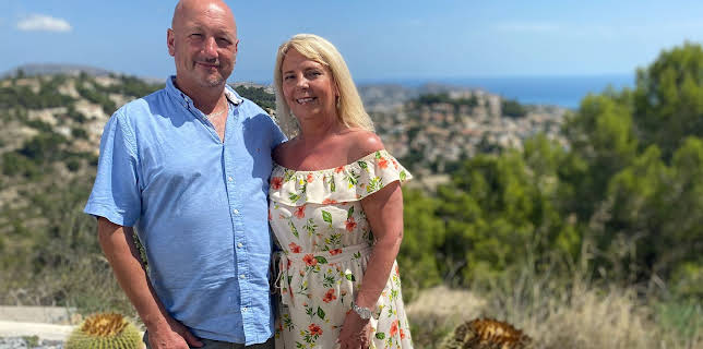 12:25 PM: A Place in the Sun | More 4 | 12/24 2025