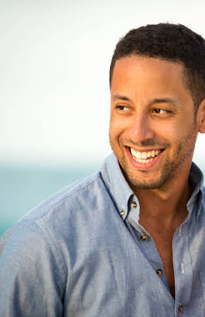 Antonio Cayonne as Jason