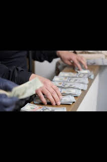 12:10: Control de aeropuertos: USA: Hierba destino Londres | National Geographic | 3/12 2026