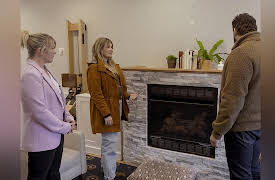 House Hunters: Volume 8, Season 199: Classic Battle of Old vs. New