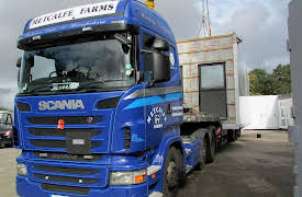 Supertruckers: Navigating Tight Spaces