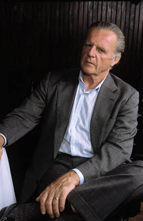 Richard Stratton as Prison Cage Guard