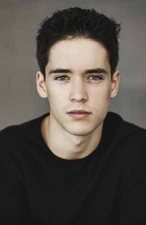 Marcos Ruiz as 