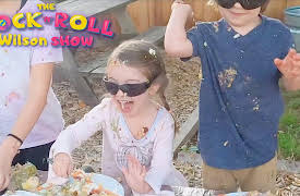 Rock & Roll Wilson Show: Food Fight Fun - Music Video