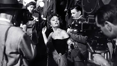 9:00 PM: Sunset Boulevard | Sky Arts | 4/2 2026