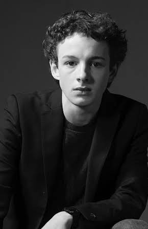 Louis Hynes as 