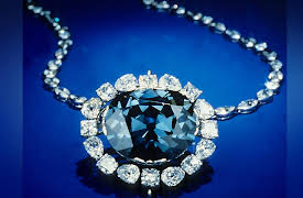 Experiencing America: A Smithsonian Tour through American History: The Hope Diamond—America’s Crown Jewel