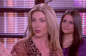 Mariana & Scarlett season-1: Mariana & Scarlett Capítulo 20