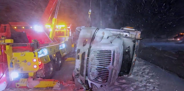 07:00: Heavy Rescue: 401 (S5 E16) (S5) | TV10 | 11/13 2025