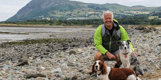 8:00 AM: Weatherman Walking (S2) | BBC Two | 1/27 2026