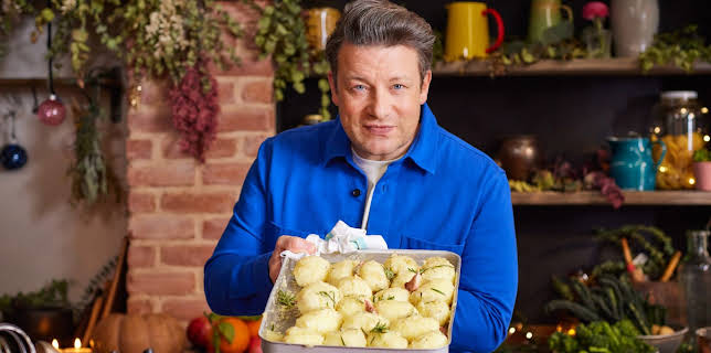 1:10 PM: Jamie's Christmas Shortcuts | Channel 4 | 12/16 2025