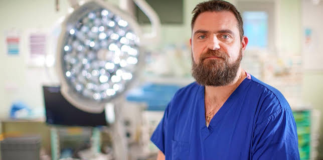 11:05 PM: Surgeons: A Matter of Life or Death (S2 E4) (S2) | Channel 5 | 12/2 2025