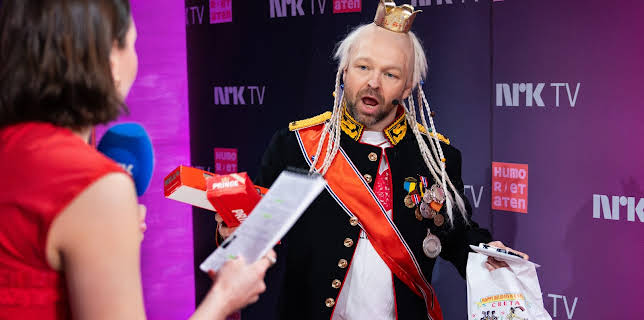 03:35: Humoretaten: Kongen er tilbake! | NRK 1 | 3/15 2026