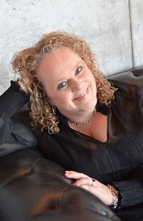 Heather Bambrick as 