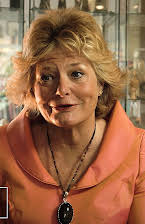 Annine Van Der Meer as 